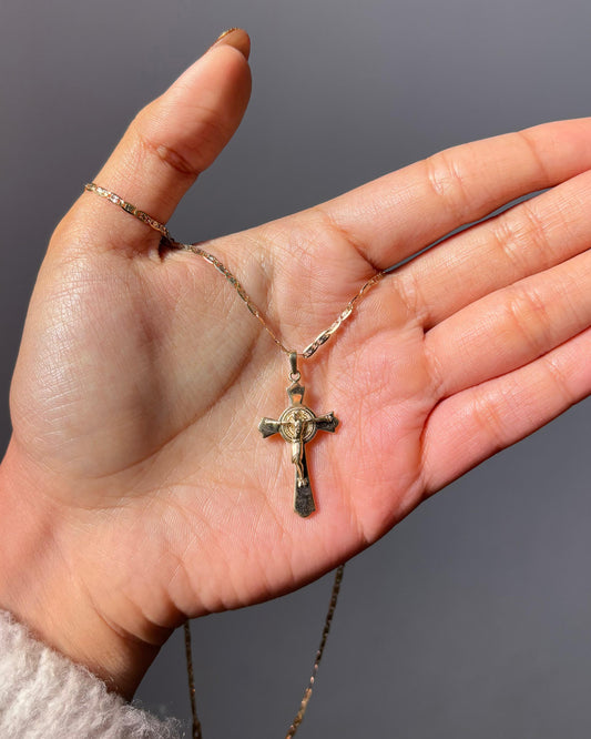 Crucifijo San Benito Mediano